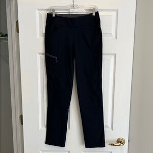 Duluth Trading Co Flexpedition Women's Black Straight Leg Hiking Pants